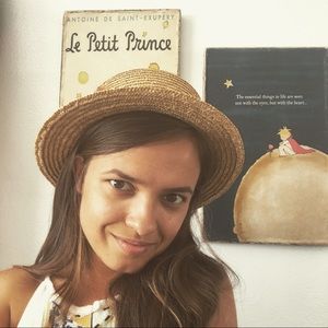 Meet your Posher, Anya